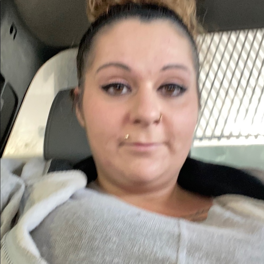 Meet your Posher, Sarah-jo